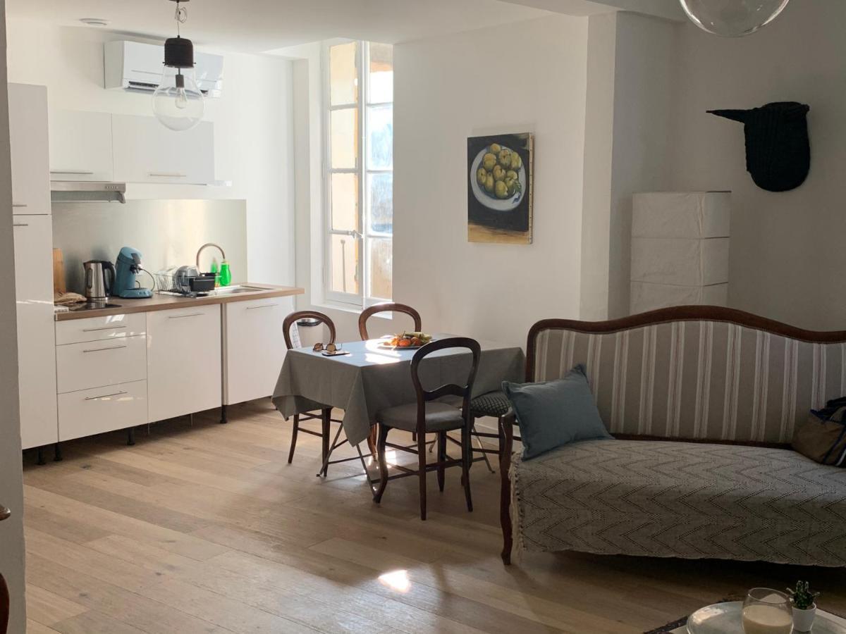 Appartamento Cosy Centre Historique Arles Esterno foto